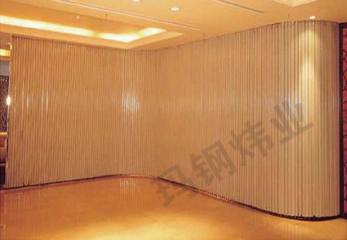 侧移式防火卷帘